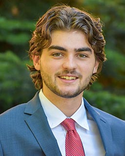 evan fonash headshot
